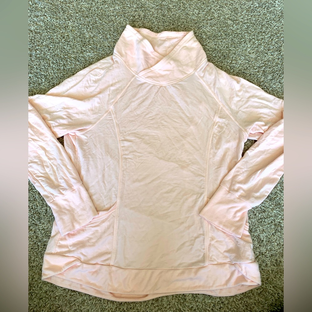 Soft andLightweight Sweatshirt